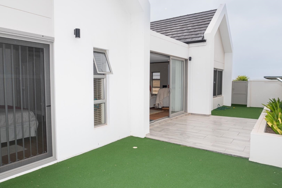 2 Bedroom Property for Sale in Langebaan Country Estate Western Cape